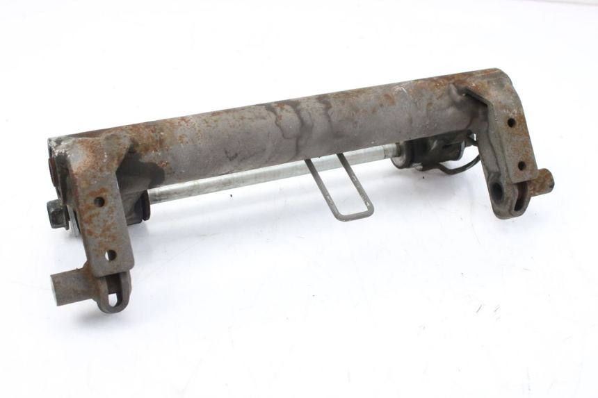 photo de UCHWYT SILNIKA SUZUKI AN BURGMAN 400 (2006 - 2010) - Inny kąt widzenia