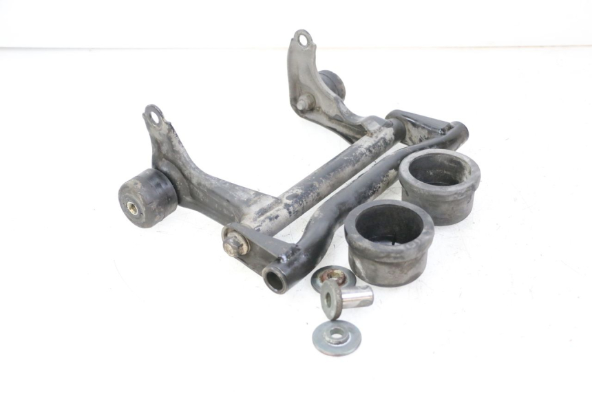 photo de UCHWYT SILNIKA BMW C1 125 (2000 - 2003) - Zoom stanu zużycia