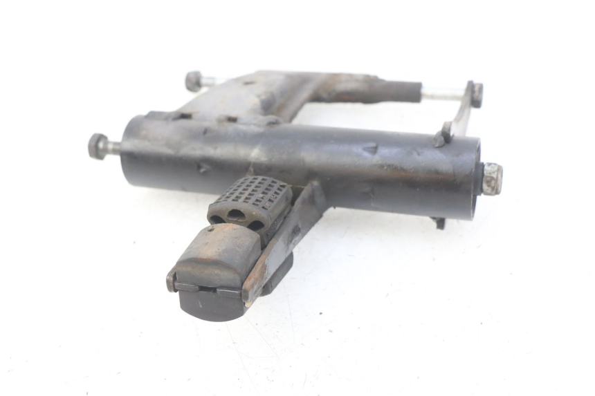 photo de UCHWYT SILNIKA DERBI BOULEVARD 50 (2009 - 2006) - Widok główny