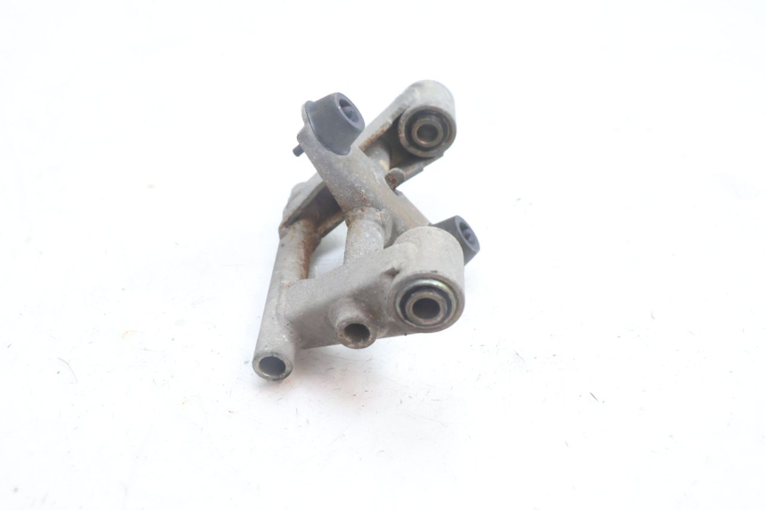 photo de UCHWYT SILNIKA PEUGEOT BUXY 50 (1993 - 1998) - Inny kąt widzenia