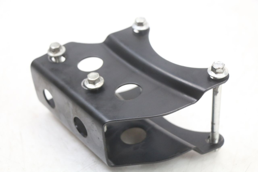 photo de UCHWYT SILNIKA ARCHIVE CAFE RACER 4T 50 (2019 - 2024) - Zbliżenie techniczne