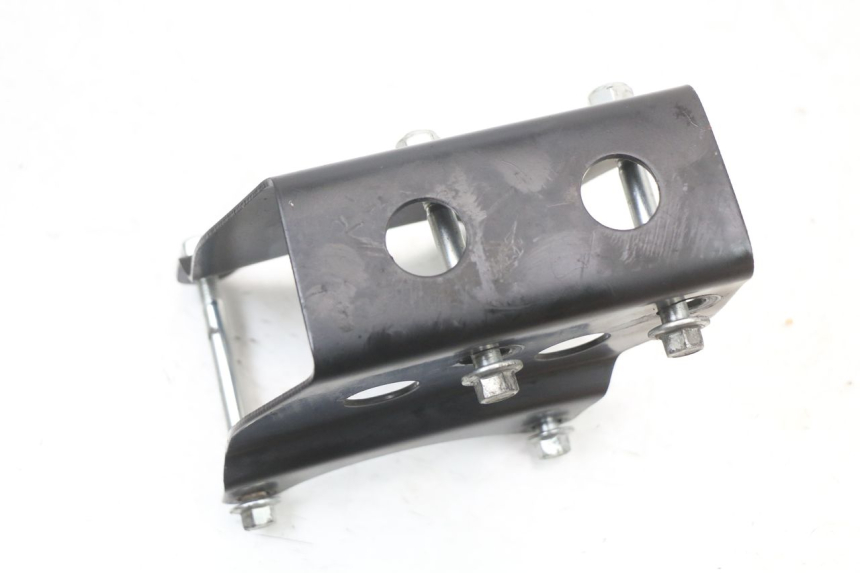 photo de UCHWYT SILNIKA ARCHIVE CAFE RACER 4T 50 (2019 - 2024) - Punkty mocowania