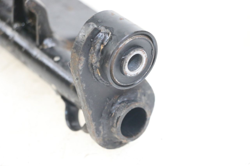 photo de UCHWYT SILNIKA SYM CROX 4T 50 (2016 - 2023) - Widok ogólny