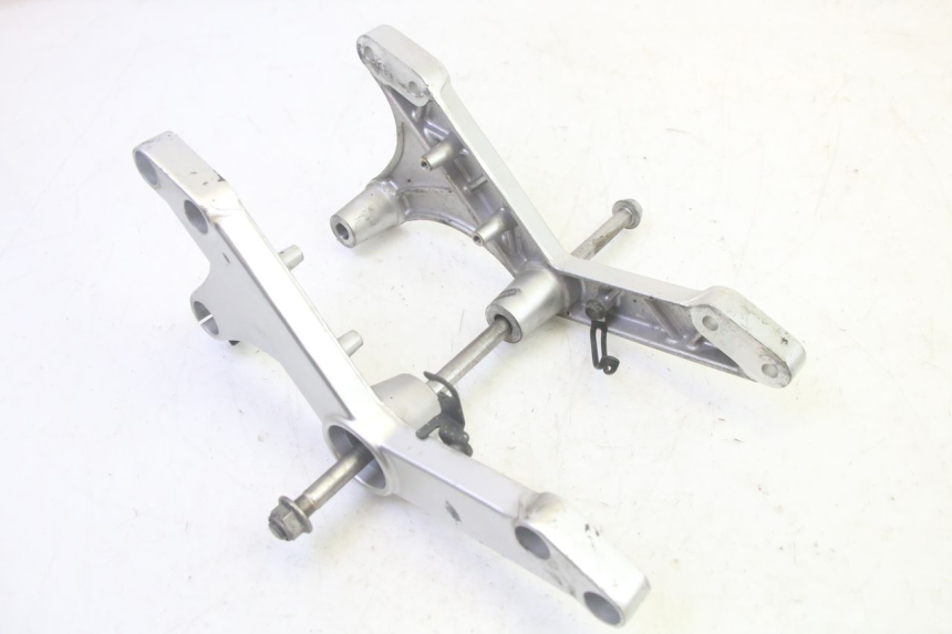 photo de UCHWYT SILNIKA SUZUKI DL V STROM 1000 (2002 - 2007) - Widok ogólny