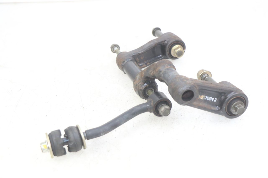 photo de UCHWYT SILNIKA KYMCO DOWNTOWN ABS 125 (2015 - 2017) - Zbliżenie techniczne