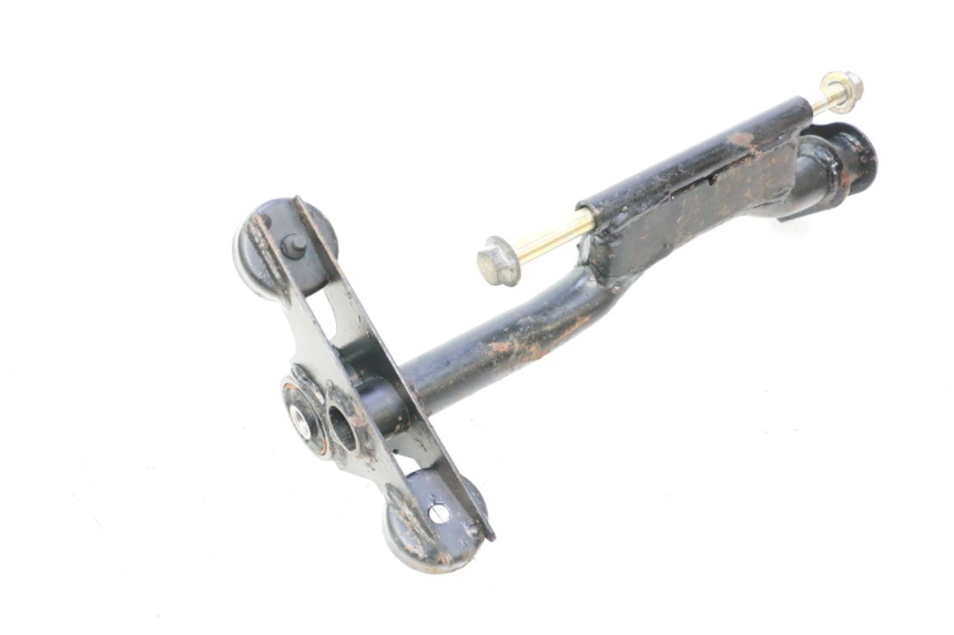 photo de UCHWYT SILNIKA CF MOTO E-CHARM 125 (2005 - 2008) - Zoom stanu zużycia