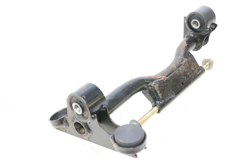 photo de UCHWYT SILNIKA CF MOTO E-CHARM 125 (2005 - 2008) - Inny kąt widzenia