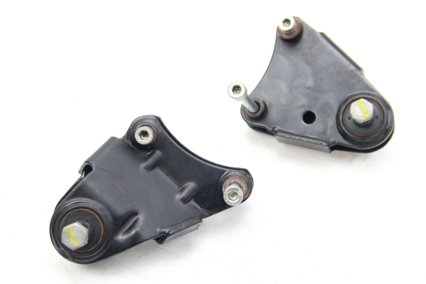 photo de UCHWYT SILNIKA PEUGEOT E-VIVACITY 1 (2012 - 2018) - Widok główny