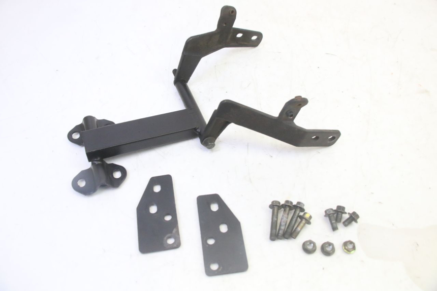 photo de UCHWYT SILNIKA STAHO FH 50 (2018 - 2019) - Widok główny