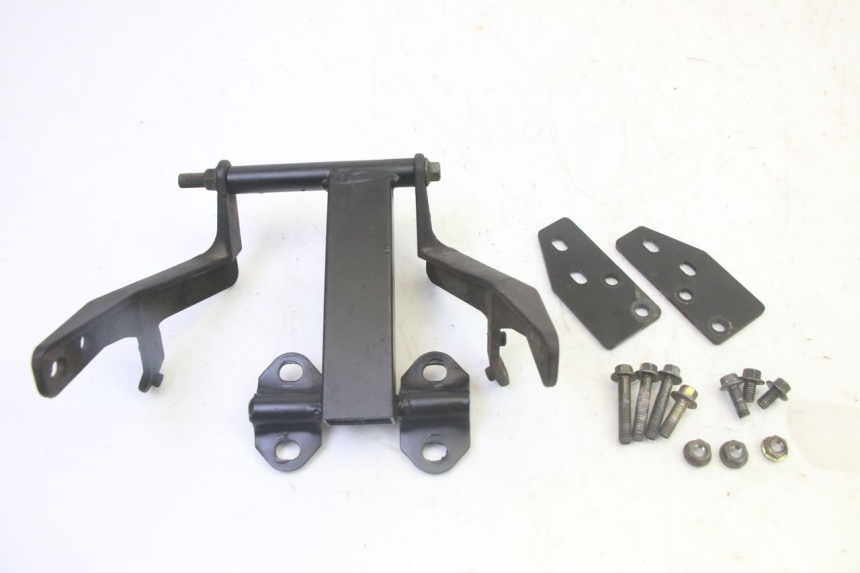 photo de UCHWYT SILNIKA STAHO FH 50 (2018 - 2019) - Szczegół części