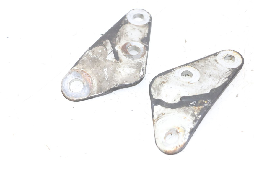 photo de UCHWYT SILNIKA YAMAHA FJ 36Y 1100 (1984 - 1985) - Szczegół części