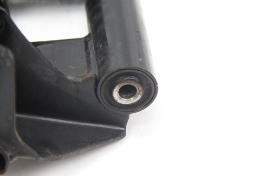 photo de UCHWYT SILNIKA MBK FLIPPER 115 (2013 - 2017) - Zoom stanu zużycia