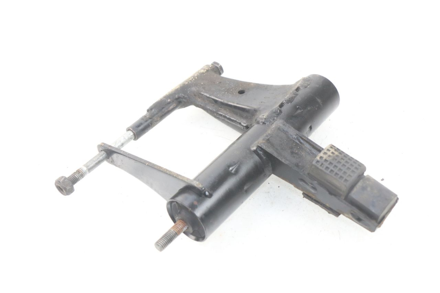 photo de UCHWYT SILNIKA PIAGGIO FLY 2T 50 (2004 - 2017) - Szczegół części