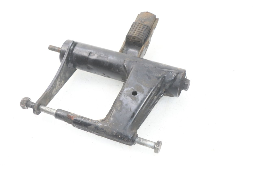 photo de UCHWYT SILNIKA PIAGGIO FLY 2T 50 (2004 - 2017) - Zoom stanu zużycia