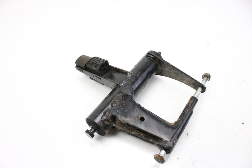 photo de UCHWYT SILNIKA PIAGGIO FLY 2T 50 (2004 - 2017) - Szczegół części