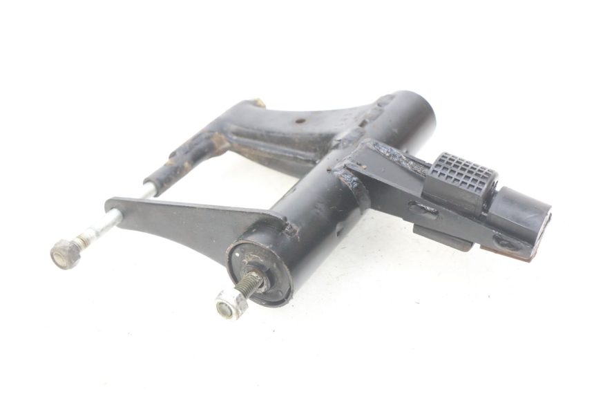 photo de UCHWYT SILNIKA PIAGGIO FLY 2T 50 (2004 - 2017) - Zoom stanu zużycia