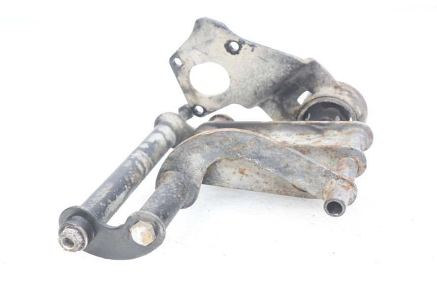 photo de UCHWYT SILNIKA PIAGGIO FLY 100 (2006 - 2010) - Zbliżenie techniczne