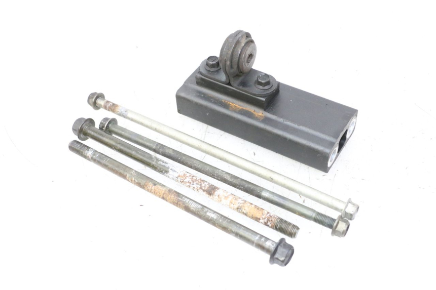 photo de UCHWYT SILNIKA YAMAHA FZ6 FAZER S2 600 (2007 - 2011) - Widok główny