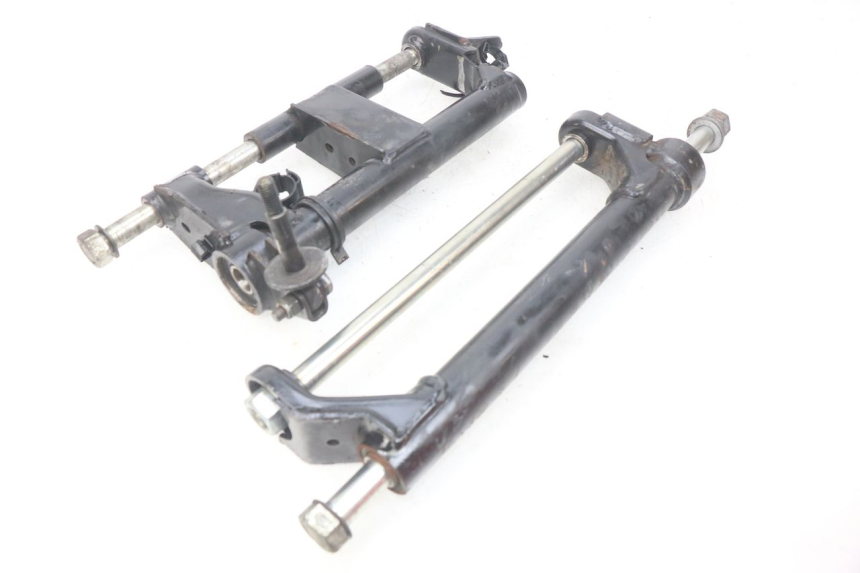 photo de UCHWYT SILNIKA PEUGEOT GEOPOLIS 400 (2007 - 2013) - Widok główny