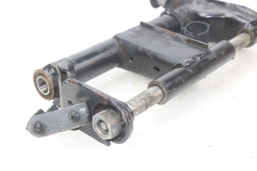 photo de UCHWYT SILNIKA PEUGEOT GEOPOLIS 400 (2007 - 2013) - Zoom stanu zużycia