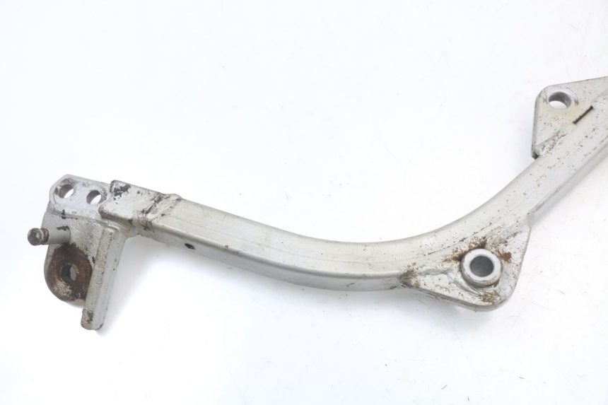 photo de UCHWYT SILNIKA HYOSUNG GF 125 (2001 - 2005) - Zbliżenie techniczne