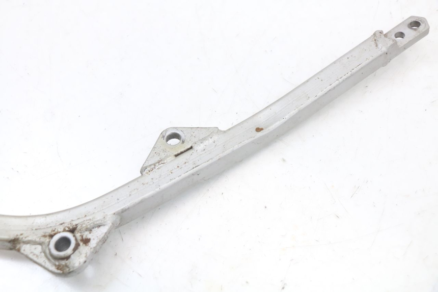 photo de UCHWYT SILNIKA HYOSUNG GF 125 (2001 - 2005) - Widok ogólny