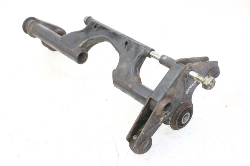 photo de UCHWYT SILNIKA KYMCO GRAND DINK 125 (2002 - 2007) - Zoom stanu zużycia