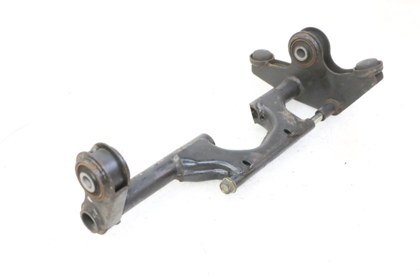 photo de UCHWYT SILNIKA KYMCO GRAND DINK 125 (2002 - 2007) - Inny kąt widzenia