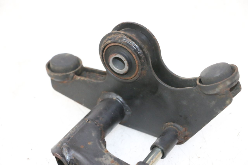 photo de UCHWYT SILNIKA KYMCO GRAND DINK 125 (2002 - 2007) - Widok ogólny