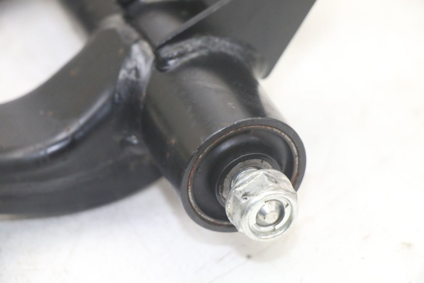 photo de UCHWYT SILNIKA HONDA PCX (JF57/JF64) 125 (2014 - 2018) - Widok ogólny