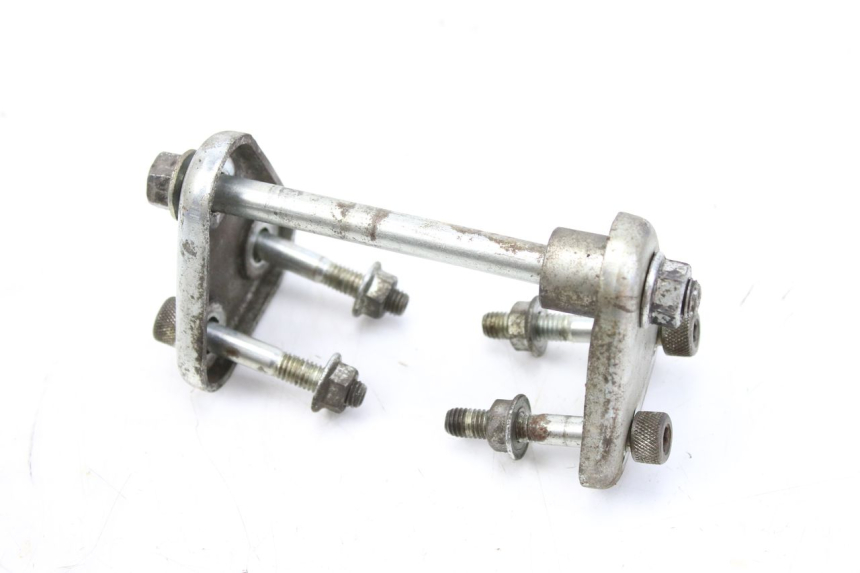 photo de UCHWYT SILNIKA SYM HUSKY 125 (1999 - 2005) - Widok główny