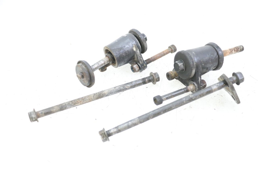 photo de UCHWYT SILNIKA KAWASAKI ZR7 ZR-7 S 750 (1999 - 2004) - Widok główny