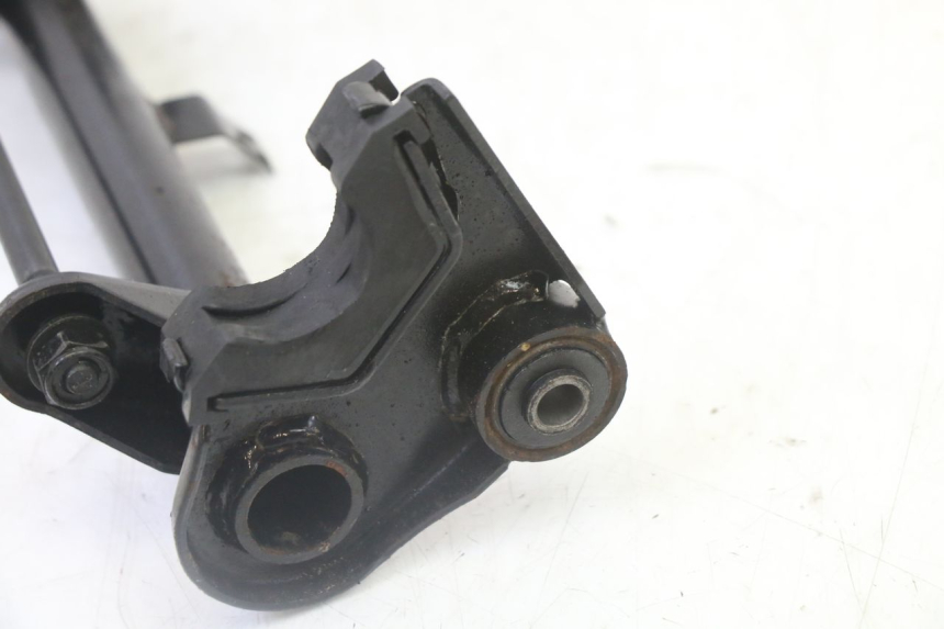 photo de UCHWYT SILNIKA PEUGEOT KISBEE 2T 50 (2010 - 2017) - Zbliżenie techniczne