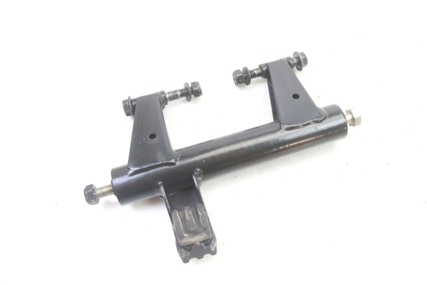 photo de UCHWYT SILNIKA PEUGEOT KISBEE 4T 50 (2018 - 2022) - Zoom stanu zużycia