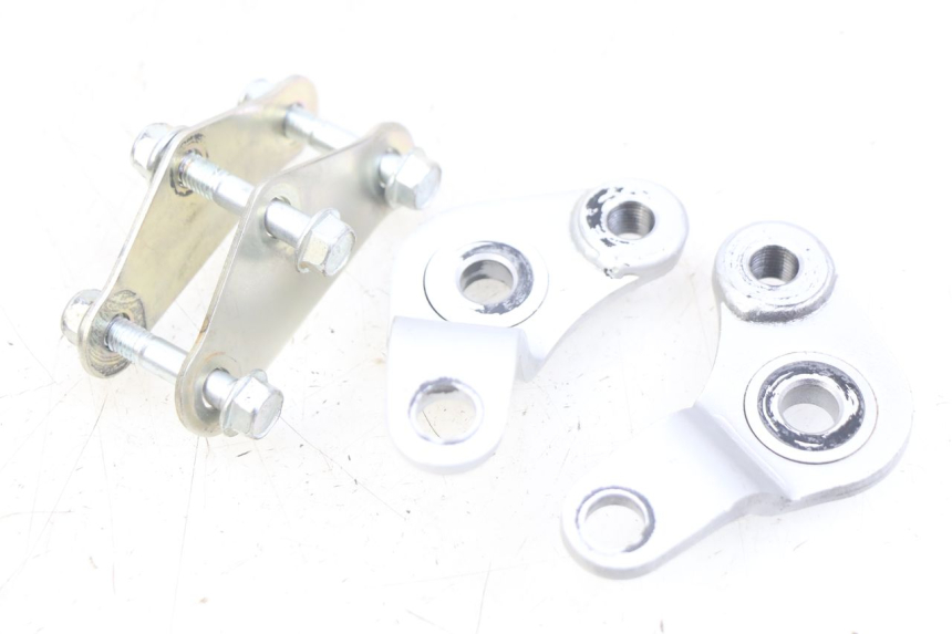 photo de UCHWYT SILNIKA KAWASAKI KX L 85 (2022 - 2024) - Szczegół części