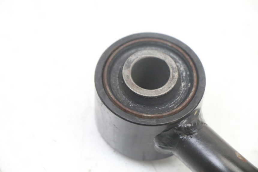 photo de UCHWYT SILNIKA KYMCO XCITING 500 (2007 - 2010) - Inny kąt widzenia