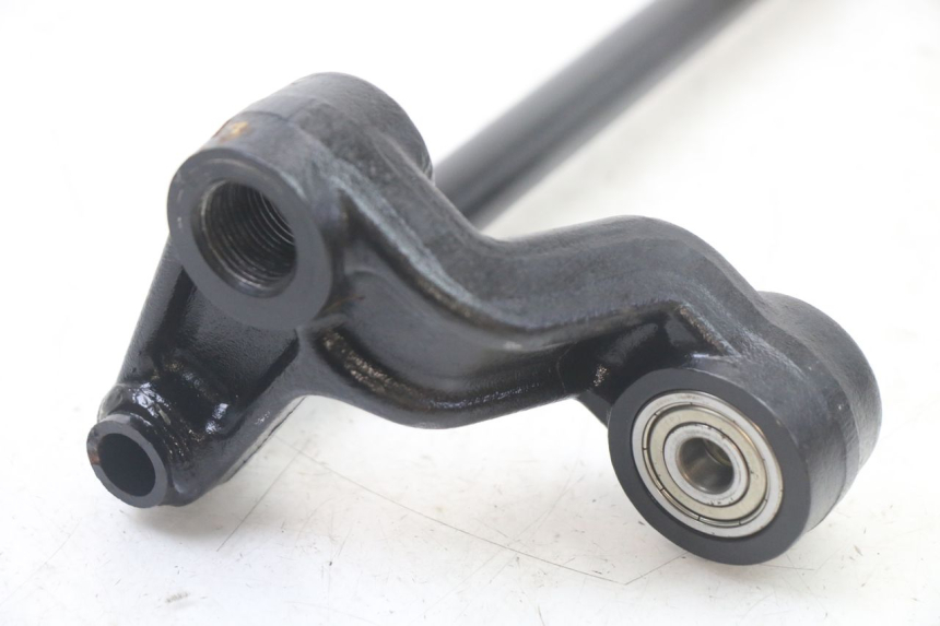 photo de UCHWYT SILNIKA KYMCO XCITING 500 (2007 - 2010) - Oznaczenia i referencje