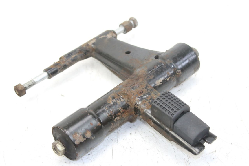 photo de UCHWYT SILNIKA PIAGGIO LIBERTY 4T 50 (2004 - 2008) - Widok główny