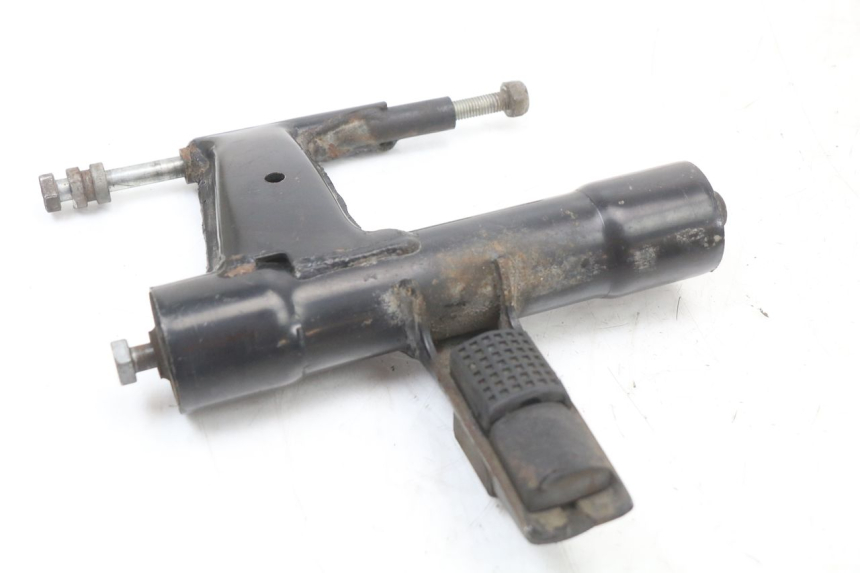 photo de UCHWYT SILNIKA PIAGGIO LIBERTY 4T 50 (2018 - 2021) - Zoom stanu zużycia