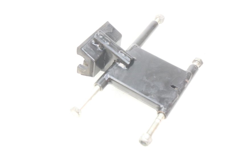 photo de UCHWYT SILNIKA PEUGEOT LUDIX 2 PRO 4T 50 (2008 - 2013) - Zoom stanu zużycia