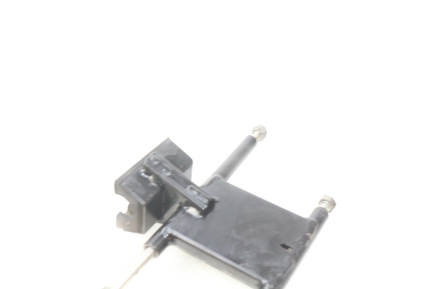 photo de UCHWYT SILNIKA PEUGEOT LUDIX 2 PRO 4T 50 (2008 - 2013) - Inny kąt widzenia