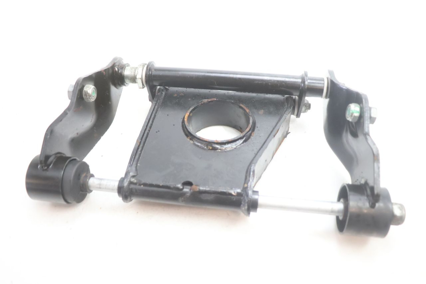 photo de UCHWYT SILNIKA PIAGGIO MP3 HPE 530 (2022 - 2026) - Zoom stanu zużycia
