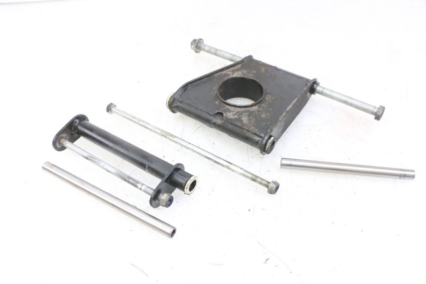 photo de UCHWYT SILNIKA PIAGGIO MP3 500 (2011 - 2015) - Widok główny