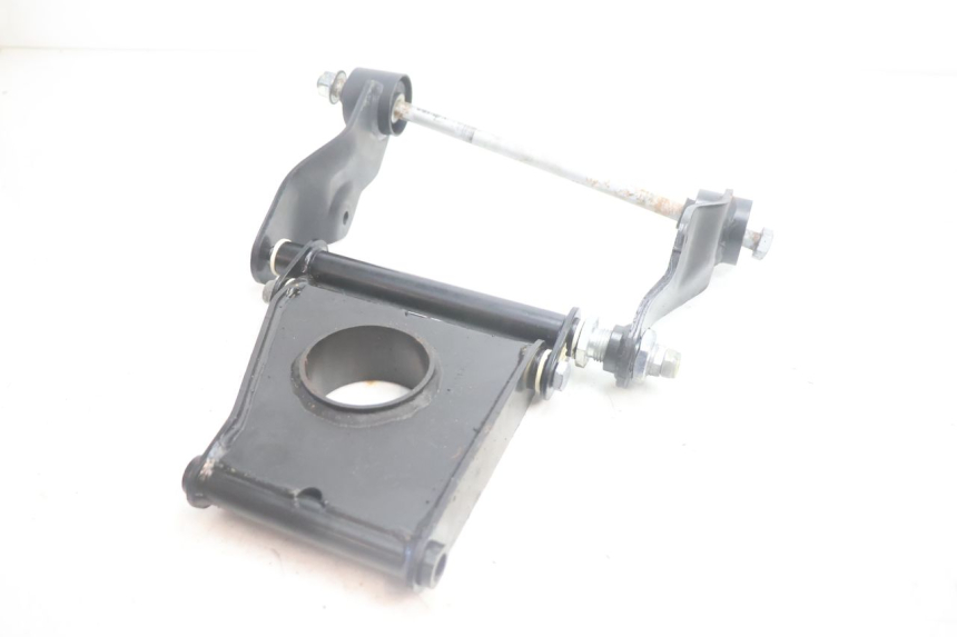photo de UCHWYT SILNIKA PIAGGIO MP3 500 (2011 - 2015) - Inny kąt widzenia