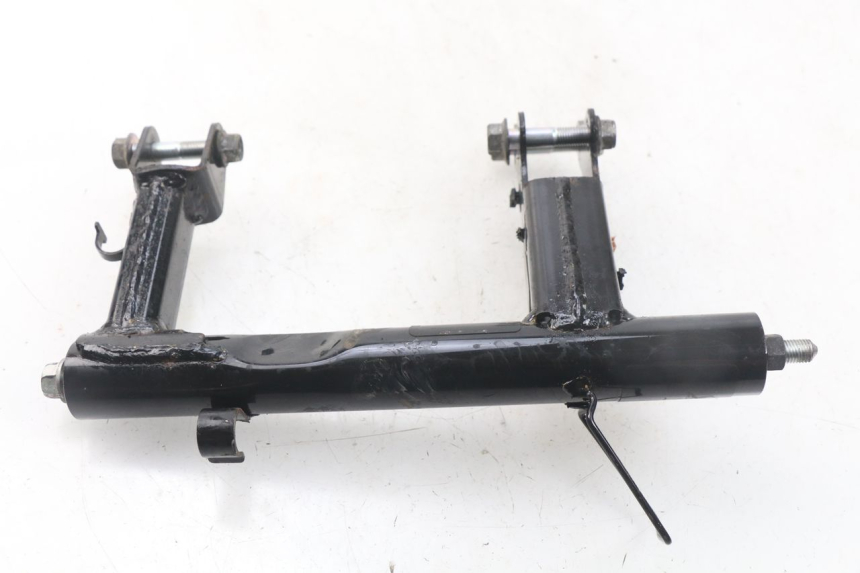 photo de UCHWYT SILNIKA MBK MW TRYPTIK 125 (2017 - 2022) - Zbliżenie techniczne