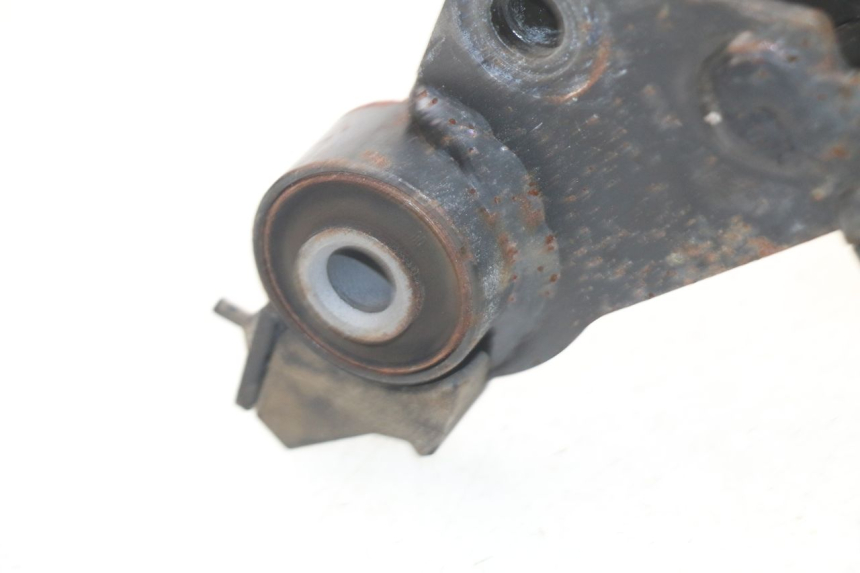 photo de UCHWYT SILNIKA YAMAHA NEOS NEO'S 4T 50 (2008 - 2016) - Zoom stanu zużycia