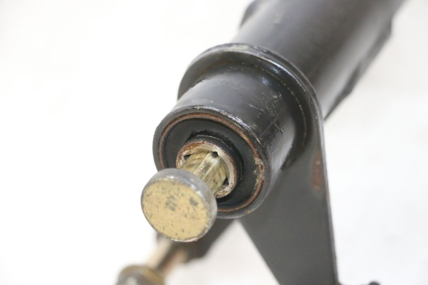 photo de UCHWYT SILNIKA KYMCO LIKE 4T 50 (2019 - 2025) - Inny kąt widzenia