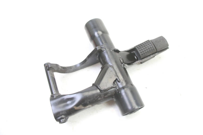 photo de UCHWYT SILNIKA PIAGGIO NEW TYPHOON 50 (2018 - 2021) - Inny kąt widzenia