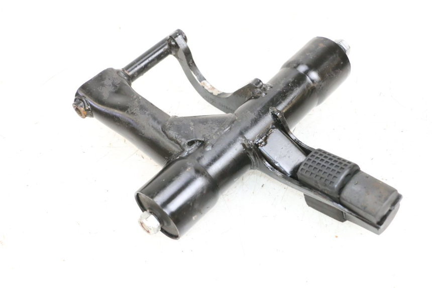 photo de UCHWYT SILNIKA PIAGGIO NEW TYPHOON 50 (2018 - 2021) - Szczegół części