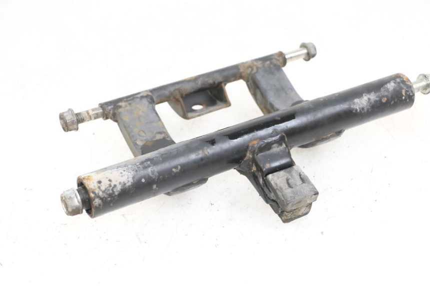 photo de UCHWYT SILNIKA HONDA NHX LEAD 110 (2008 - 2010) - Zoom stanu zużycia